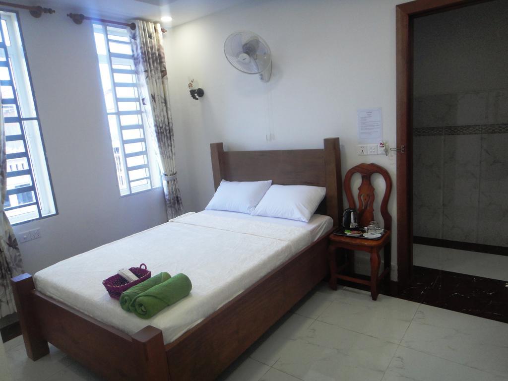 Marany Guesthouse Kampot Bagian luar foto