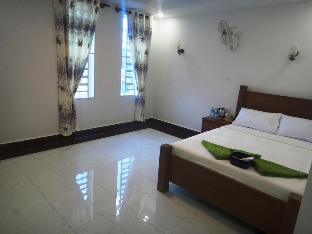 Marany Guesthouse Kampot Bagian luar foto