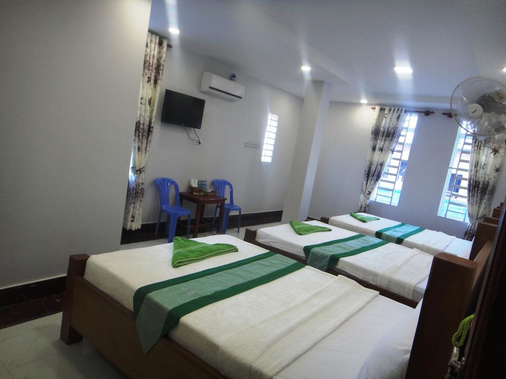 Marany Guesthouse Kampot Bagian luar foto